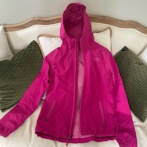 Northface raincoat size SM